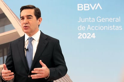 Carlos Torre Vila presidente del BBVA comparece ante los medios previamente al inicio de la Junta General de Accionistas