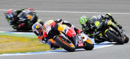 Duelo por la tercera plaza entre Dani Pedrosa y el inglés Cal Crutchlow.