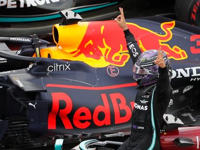 Hamilton celebra su triunfo este domingo en el Gran Premio de España.