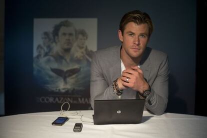 Chris Hemsworth durante la entrevista con los lectores de EL PA&Iacute;S