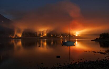 Una imagen del incendio forestal de 2015 en la provincia de Chubut.
