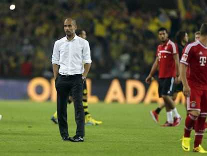 Josep Guardiola, rodeado de jugadores del Bayern 