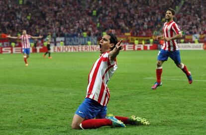 Falcao celebra su segundo gol en la final de ayer