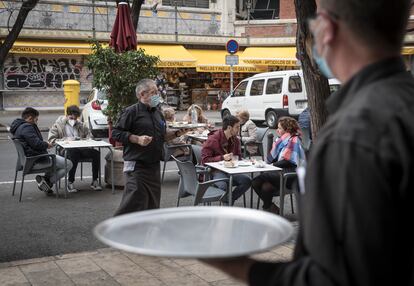 Apertura de la hostelería el 1 de marzo tras 40 días cerrada por la covid 19 en Valencia.