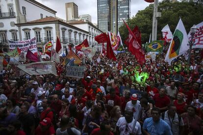 Manifestação no Rio de Janeiro na Praça XV.