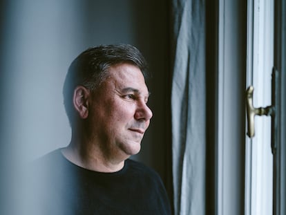 O pensador Ivan Krastev, em sua casa, em Viena.