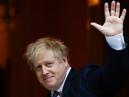 Boris Johnson, na segunda-feira, na saída de Downing Street.