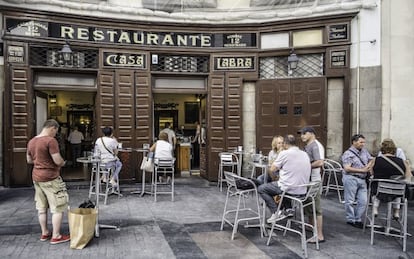 Fachada de Casa Labra, en Madrid.