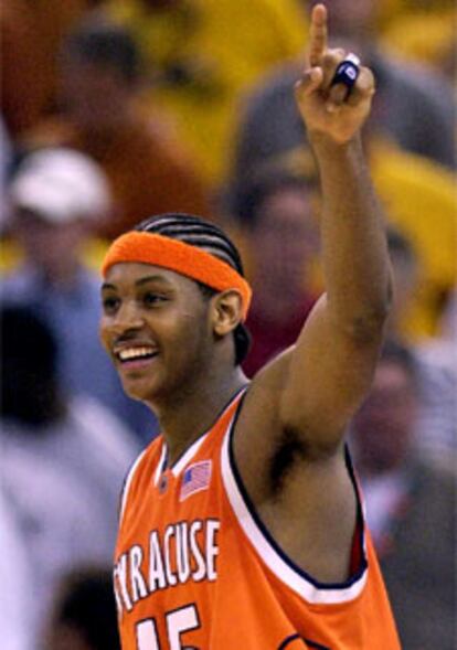 Carmelo Anthony, durante la semifinal con Tejas.