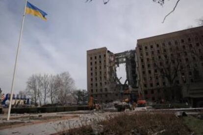 Edificio oficial destruido en Mykolaiv (Ucrania), el 29 de marzo.