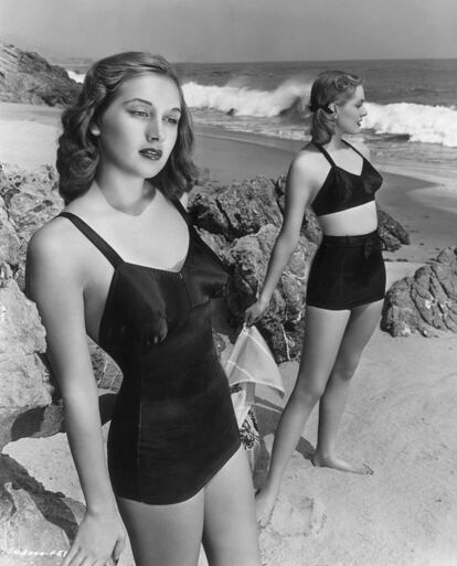 La modelo y actriz Georgia Lange (a la izquierda), una de las ‘Goldwyn Girls’ en 1947.