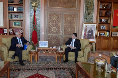 El jefe de la diplomacia de la UE, Josep Borrell, y el ministro de Exteriores marroquí, Naser Burita, el jueves en Rabat.