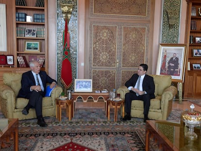 El jefe de la diplomacia de la UE, Josep Borrell, y el ministro de Exteriores marroquí, Naser Burita, el jueves en Rabat.