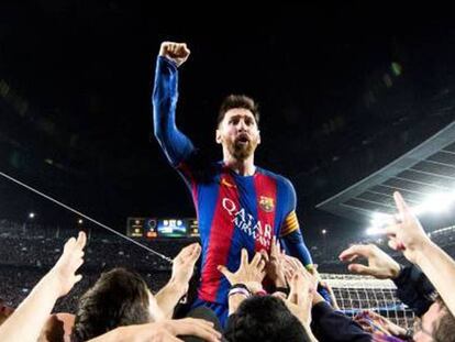 Messi celebra la remuntada del Barça al PSG als quarts de final de la Champoins del 2017.