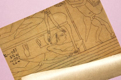 Uno de los calcos del papiro erótico de Turín que conservan la Biblioteca Nacional de España.