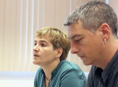 Oskar Matute y Rebeka Ubera, en su comparecencia en Bilbao.