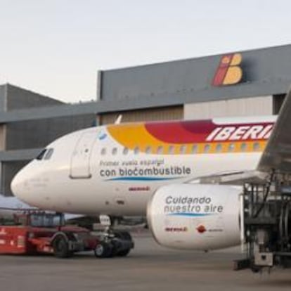 Iberia y Repsol han operado el primer vuelo español con biocombustible