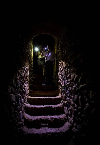 Tunnel leading to the forest of San Pedro.