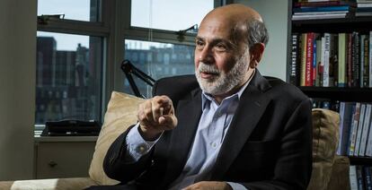 El expresidente de la Reserva Federal, Ben Bernanke, durante una entrevista con El Pa&iacute;s 
