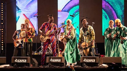 Maâlem Hassan Boussou con le Benin International Musical (BIM)