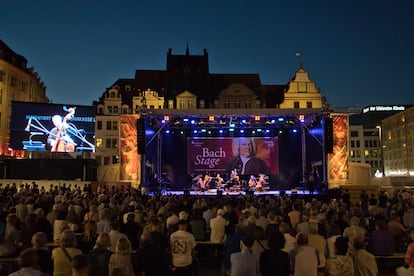 La céntrica Marktplatz es el escenario de los conciertos gratuitos vespertinos y nocturnos al aire libre. El sábado por la noche actuó el grupo Il Giardino d’Amore.