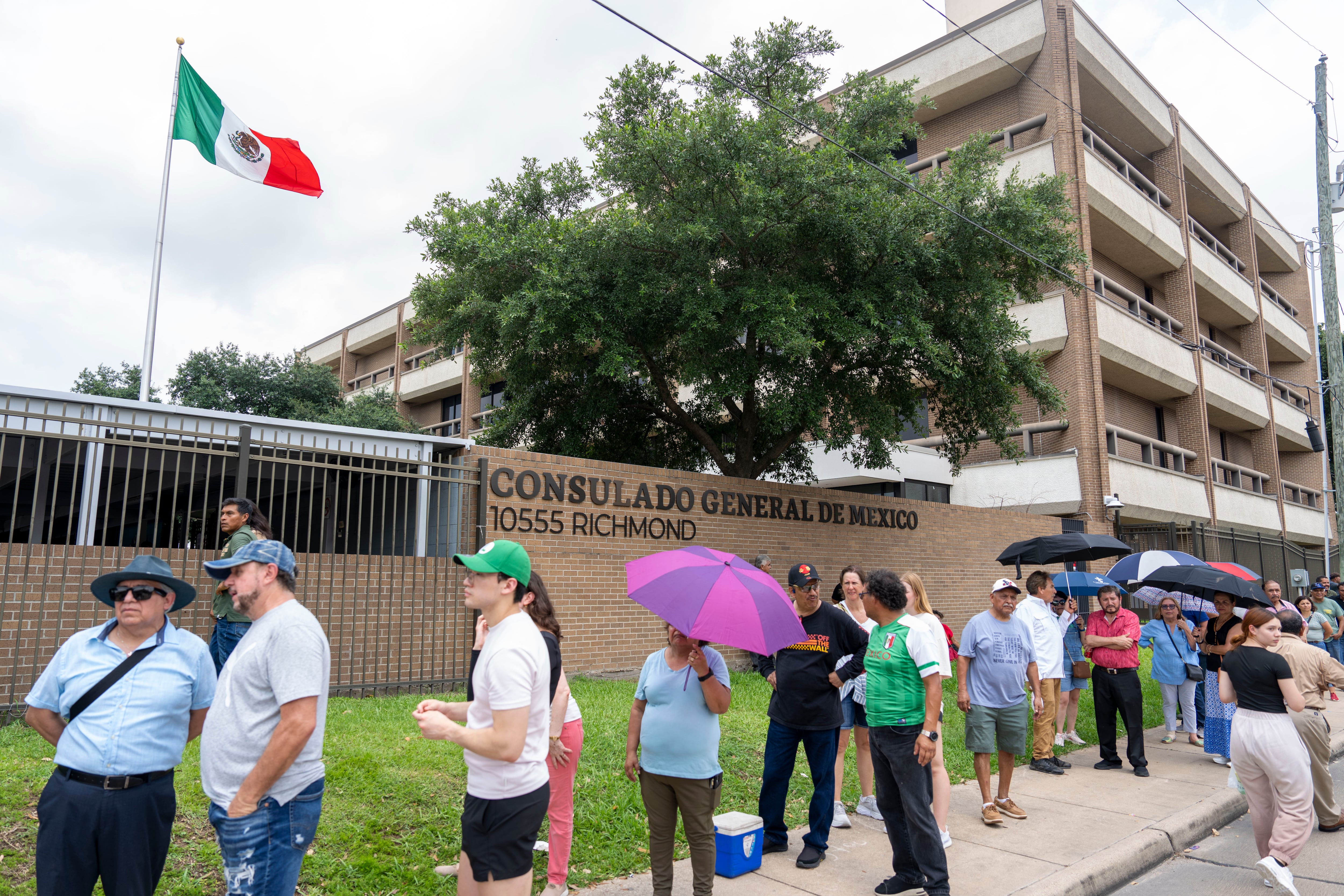Consulados mexicanos: sin posibilidad de defensa