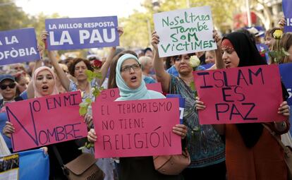 Mujeres musulmanas en la marcha.