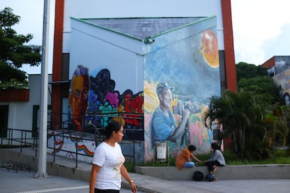 Mural del parque principal de Arauca, municipio fronterizo entre Colombia y Venezuela. 