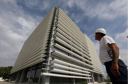 Elche ofrece un edificio sobre un solar de 3.000 metros cuadrados para albergar la sede de la Agencia Espacial.