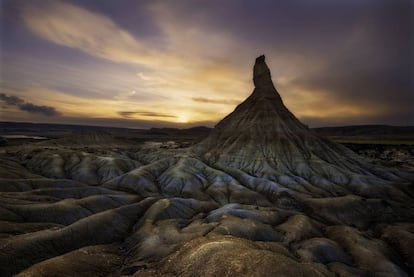 paisaje semidesértico de Bardenas Reales en Navarra