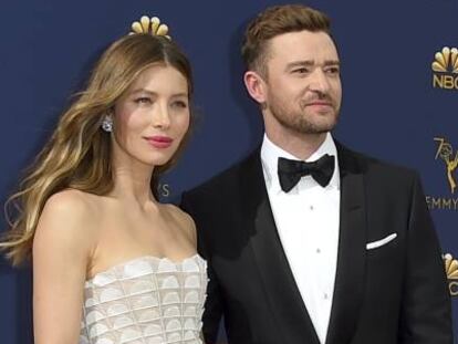 Justin Timberlake y Jessica Biel, en los premios Emmy de 2018.
