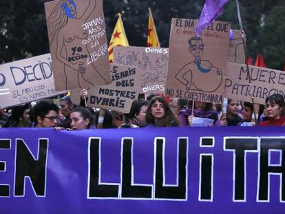 Una de las pancartas de la manifestación.