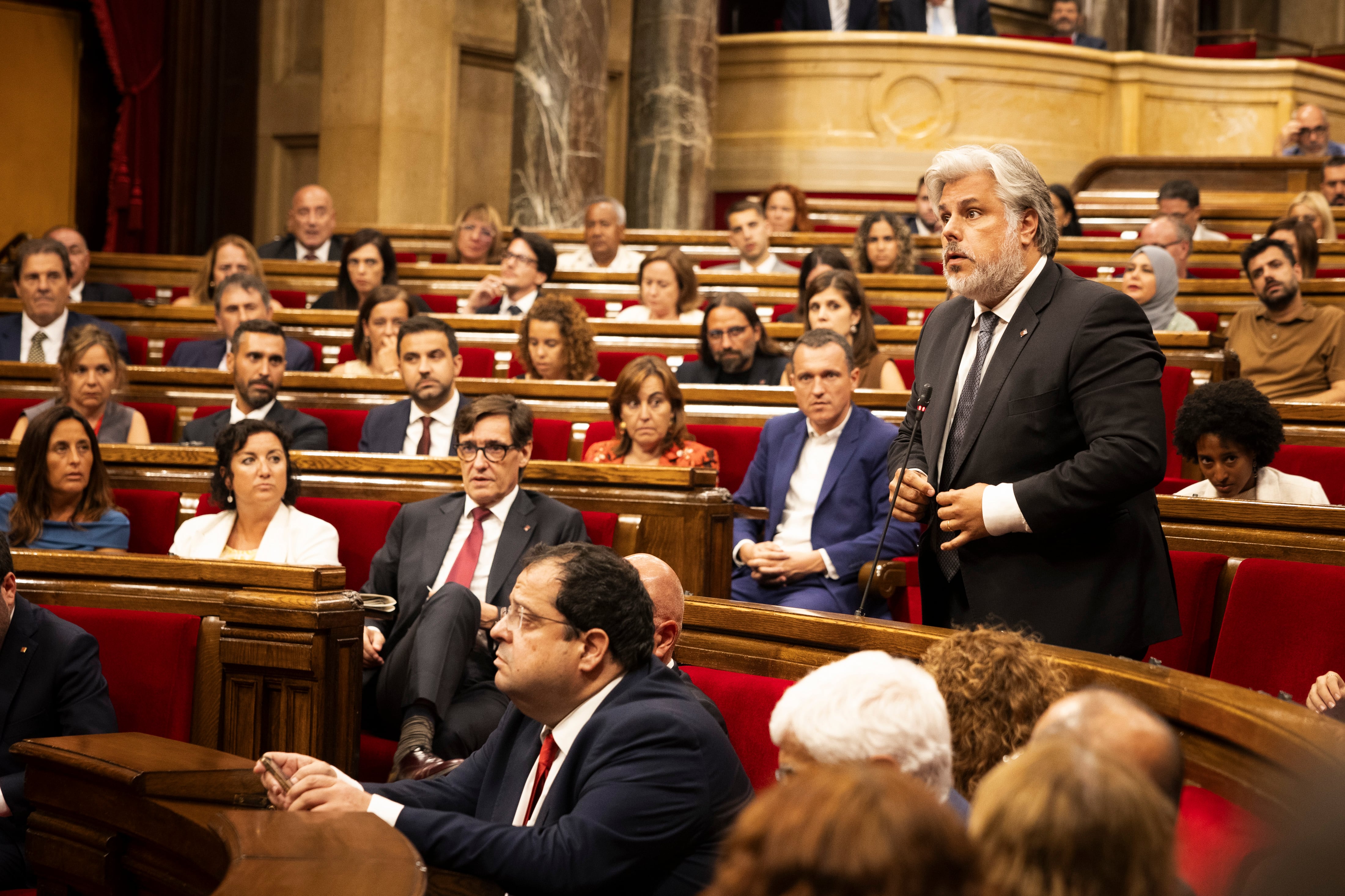 Albert Batet, de Junts, en un momento del Pleno.