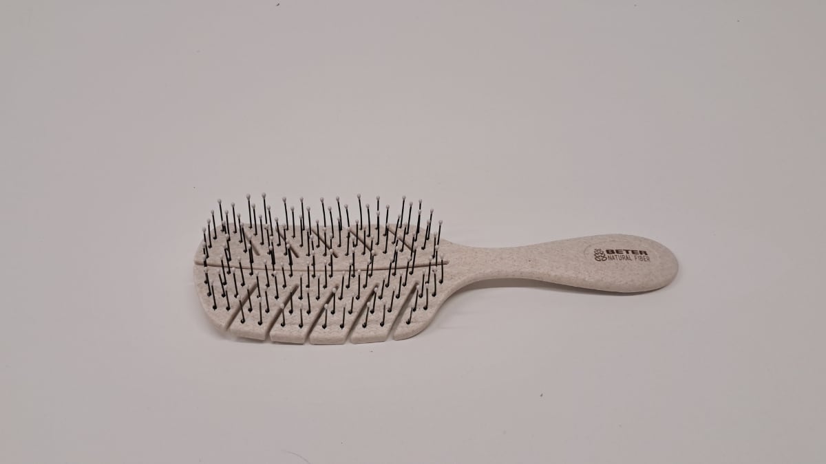 Cepillo detangling Natural Fiber de Beter.
