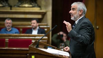 Carlos Carrizosa, en un pleno del Parlamento catalán.