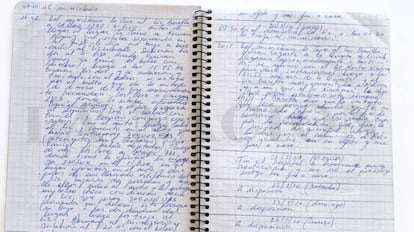 Detalle de uno de los cuadernos de Óscar Centeno donde anotó los supuestos viajes con maletines llenos de dinero procedente de sobornos.