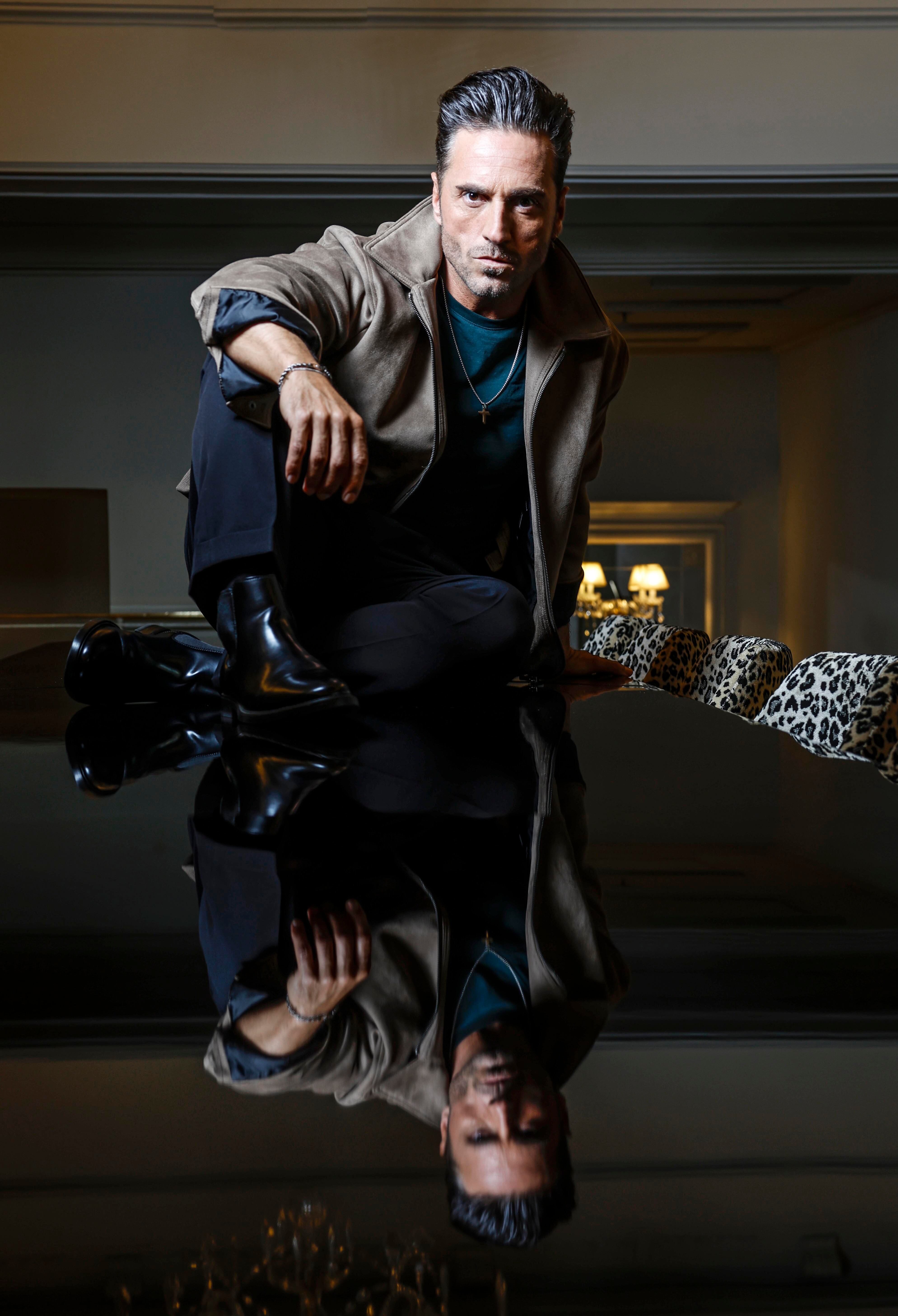 David Bustamante: “La gente quiere verte bien, pero no mejor que ellos, y tienden a cortarte las alas” 3 QIBGGAEJM5AOLFDRMYM3LUNJFM