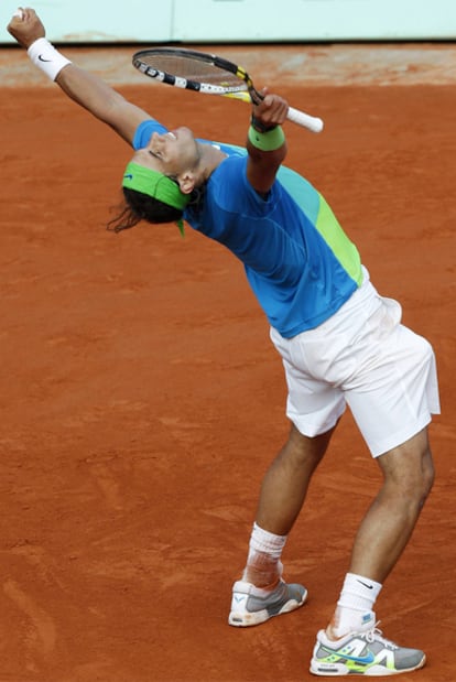 Rafa Nadal celebra su triunfo ante Almagro.