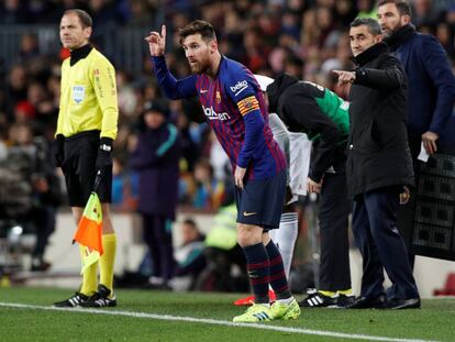 Messi vuelve al campo tras su lesión ante el Valencia.