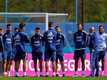 Los jugadores de Argentina, en un entrenamiento el domingo.