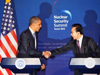 El presidente de Corea del Sur, Lee Myung-Bak y Barack Obama.