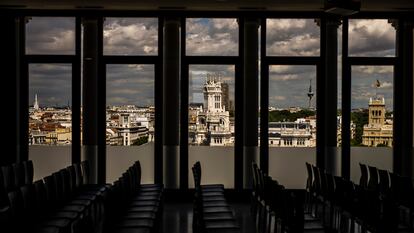 Vista de Madrid, desde el Círculo de Bellas Artes, el 9 de mayo.