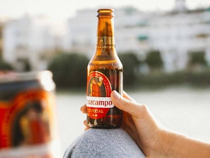 Cerveza Cruzcampo.