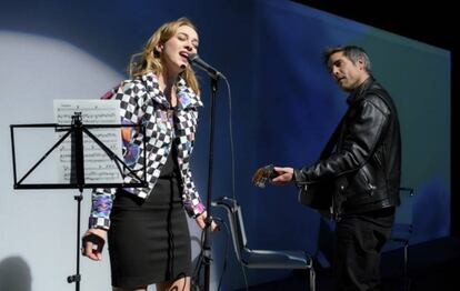 Marta Hazas y Unax Ugalde, en una escena de 'Si no te hubiese conocido'.