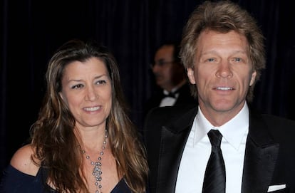 Jon Bon Jovi y su esposa Dorothea en la Cena de Corresponsales de la Casa Blanca en 2013.