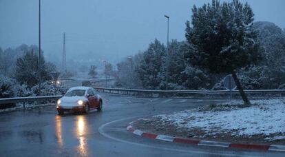 Nieve en las carreteras de Cataluña.