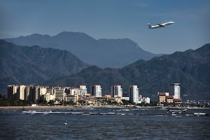 Cabotaje aéreo en México