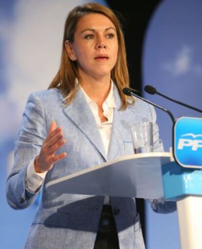 La secretaria general del PP, María Dolores de Cospedal, ayer en un mitin.