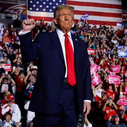 READING, PENNSYLVANIA - NOVEMBER 04: Republican presidential nominee, former President Donald Trump takes the stage during a campaign rally at the Santander Arena on November 04, 2024 in Reading, Pennsylvania. With one day left before the general election, Trump is campaigning for re-election in the battleground states of North Carolina, Pennsylvania and Michigan. (Photo by