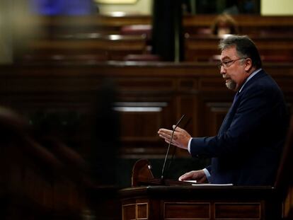 El diputado de Foro Asturias, Isidro Martínez Oblanca, en la tribuna del Congreso el pasado 14 de octubre.